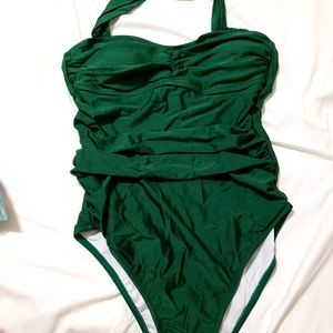 Womens gunter green halter top one piece swim suit